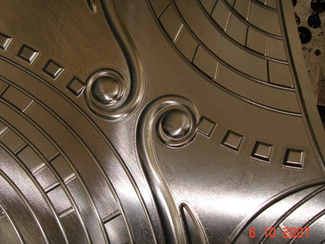 Injection mould machining by Precicam